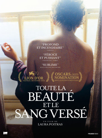 TOUTE LA BEAUTE ET LE SANG VERSE - DVD - Poitras Laura  - PYRAMIDE